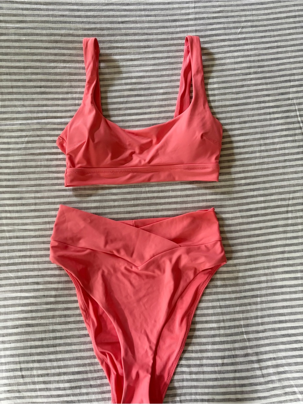 aerie Coral Scoop Bikini Top
